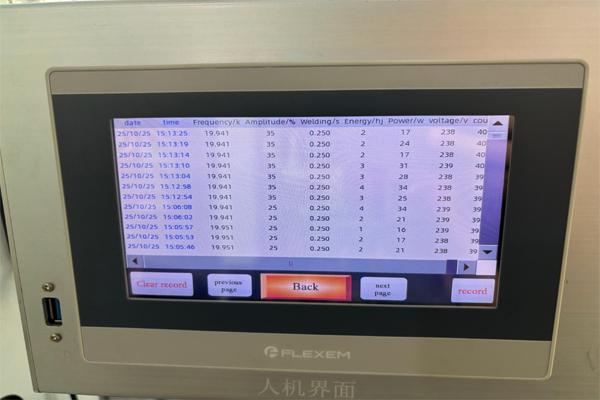 未标题-1 拷贝.jpg