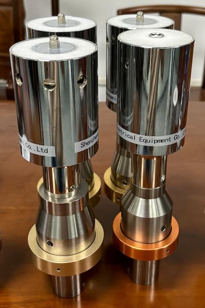 Ultrasonic welding transducer installed in automated welding system – Timeast TEC.jpg