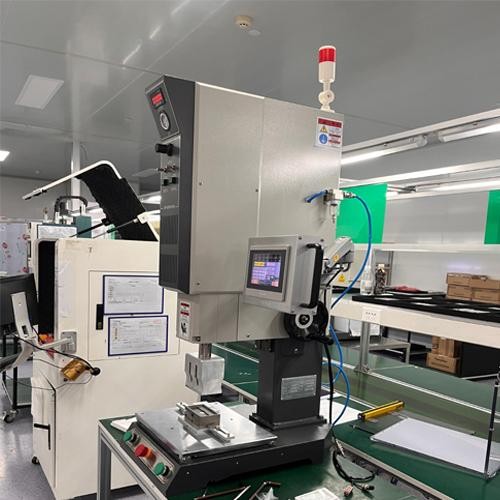 ultrasonic-welding-machine-application.jpg