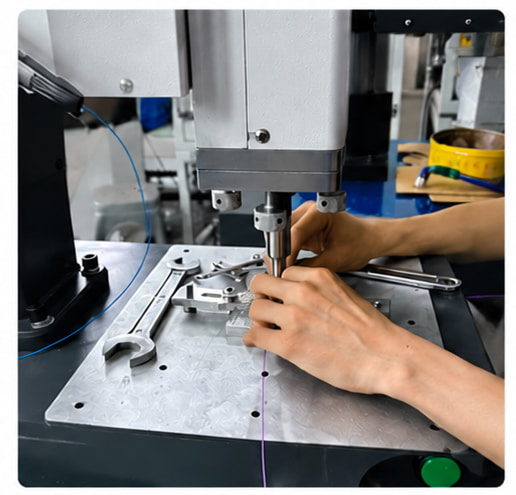 Precision Plastic Component Welding Application Servo ultrasonic welder used for precision plastic component assembly and industrial welding applications